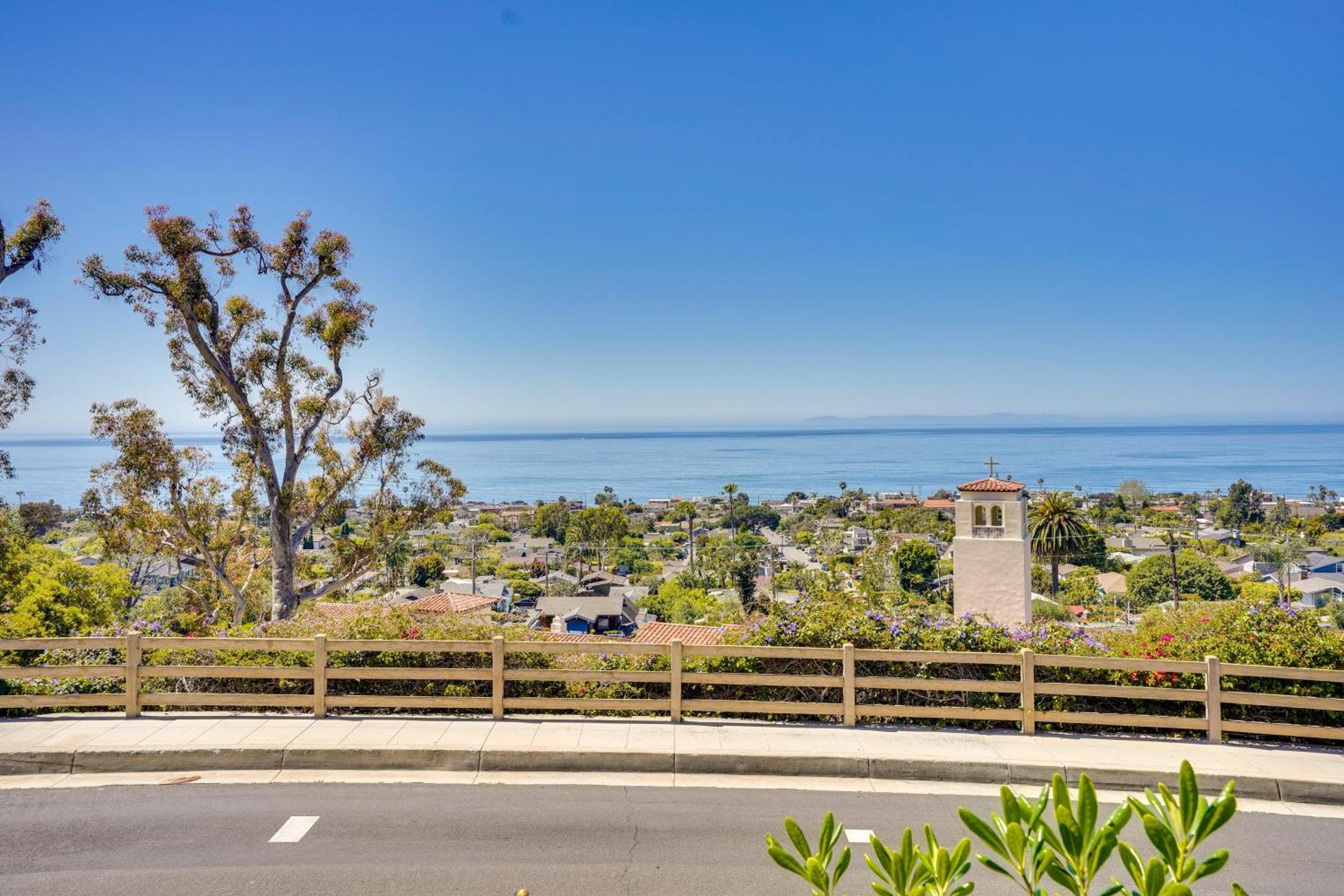 Laguna Beach Getaway With Patio And Clear Ocean Views! Екстериор снимка